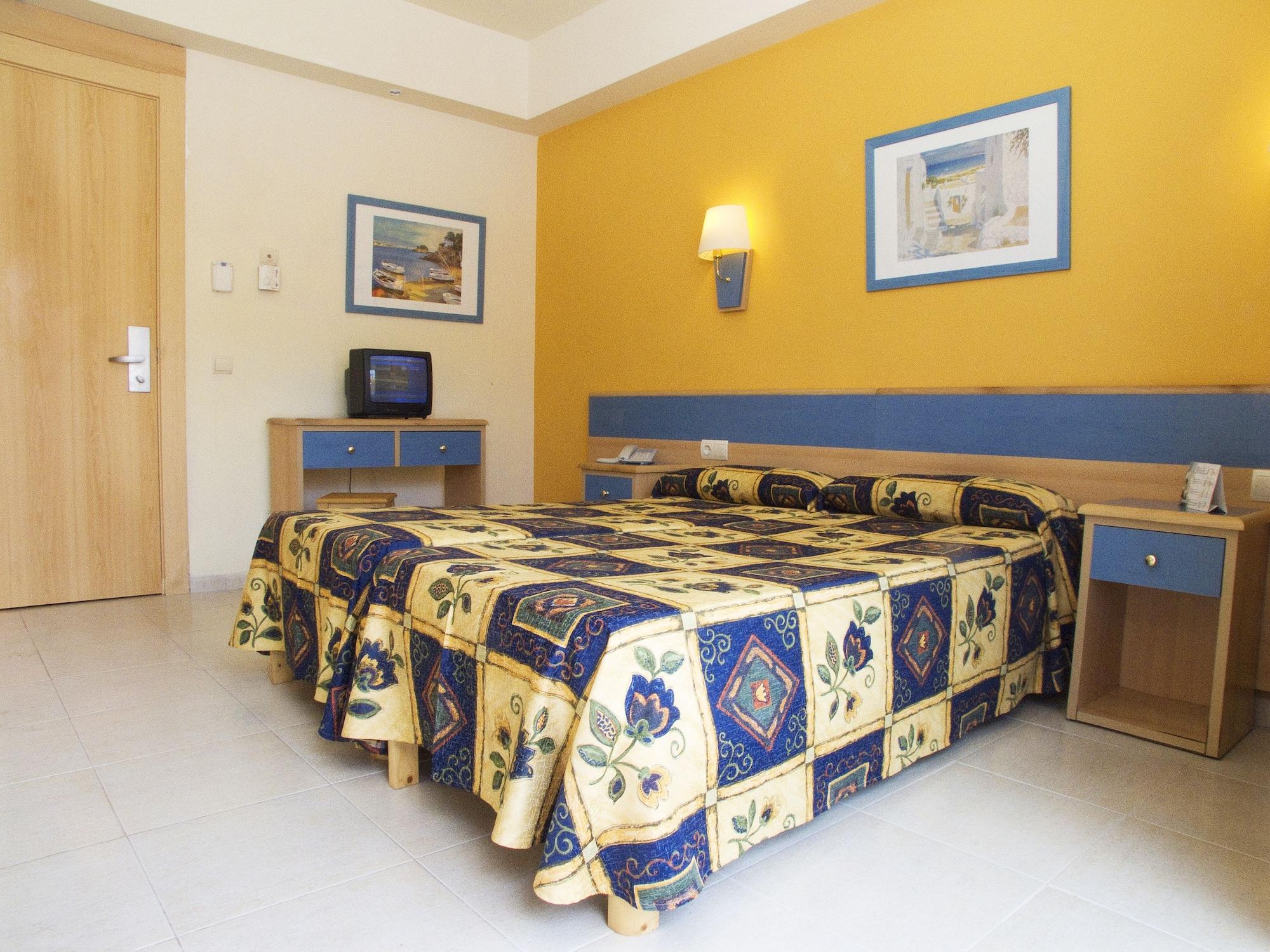 فندق Sahara Nubia Gobi Ses Cadenes المظهر الخارجي الصورة A room at a hotel