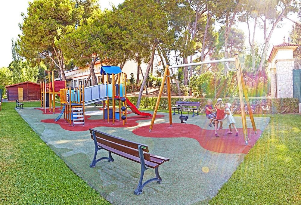 فندق Sahara Nubia Gobi Ses Cadenes المظهر الخارجي الصورة Playground in the park